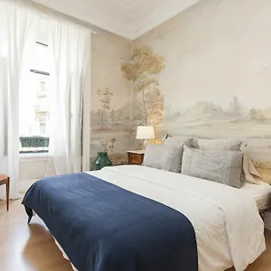 2* Гостевой дом House Sao Bento
